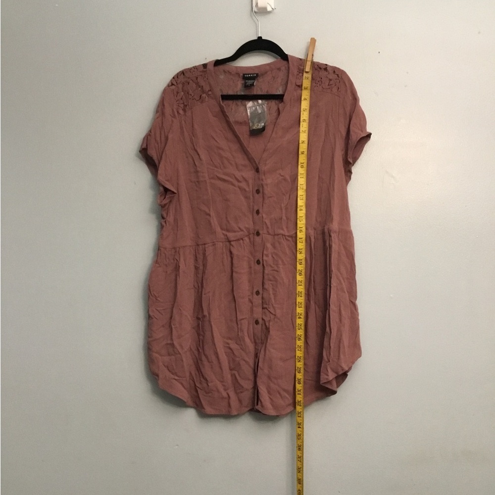 Torrid Brown Lace Accent Button-Down Shirt
